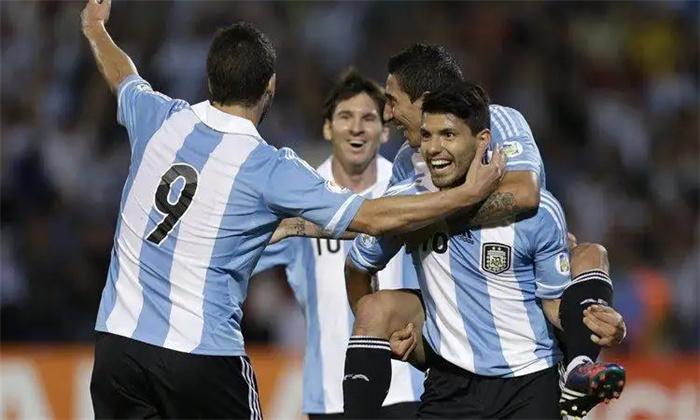 阿根廷队公布世界杯名单（梅西领衔）