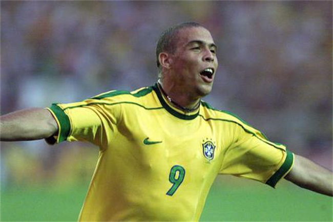 罗纳尔多 (1965年生巴西足球运动员)