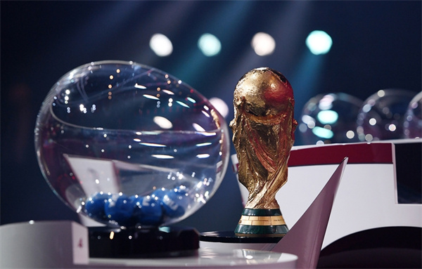 022卡塔尔世界杯分组抽签时间表"