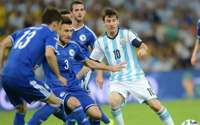 022年世界杯阿根廷国家队球衣（阿迪达斯品牌）"