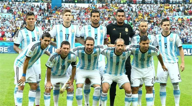022年世界杯阿根廷国家队球衣（阿迪达斯品牌）"