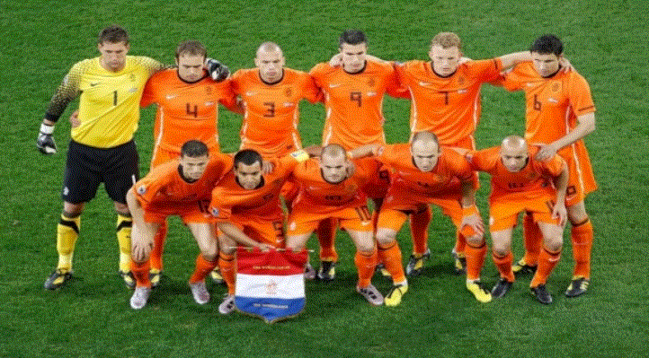 荷兰国家队前锋（前锋有博古伊斯、维霍斯特等）
