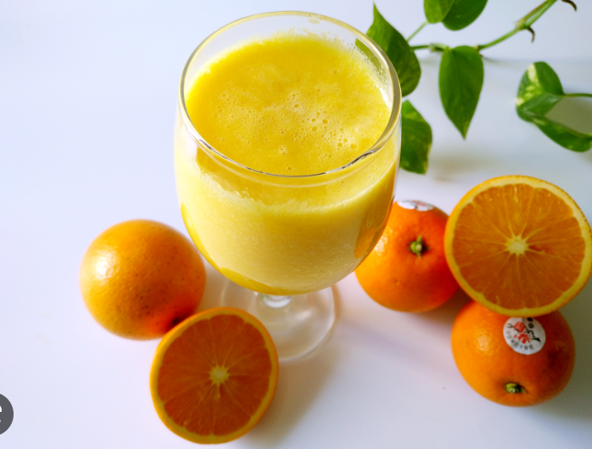 鲜榨橙汁会破坏纤维吗 鲜榨橙汁和橙汁营养一样吗 最资讯