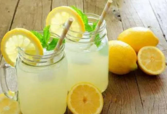 柠檬水怎么做  两个方法让教会你