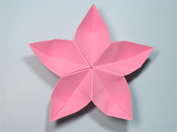怎么折纸花趣味多多 造型百态又好玩