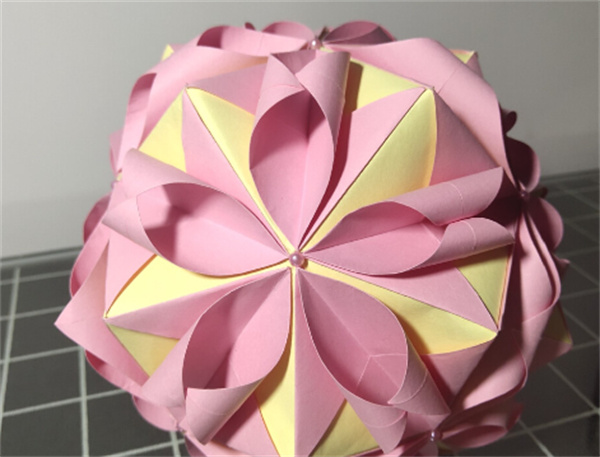 纸花球的做法 简单易学适合新手 怎么做的?