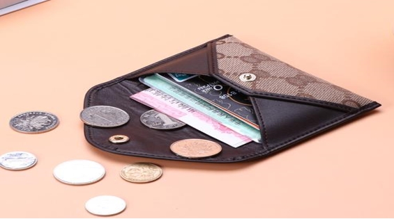 赏析小钱包女短款揭秘如何制作小钱包女短款