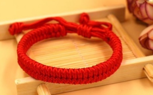 红绳手工编织手链怎么做