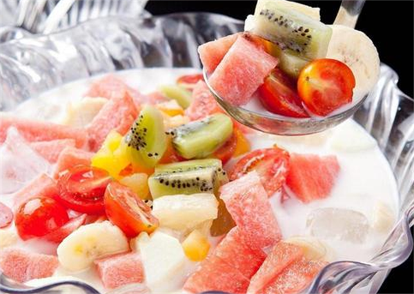 果然嗨家庭版拉丝酸奶水果捞制作分享