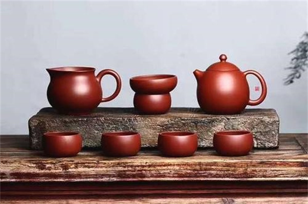 为什么用盖碗泡茶和用紫茶壶泡茶味道不一样