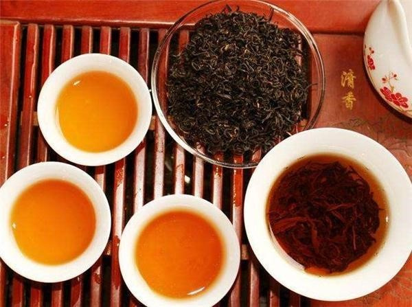 为什么有些茶适合做红茶 有些茶适合做绿茶