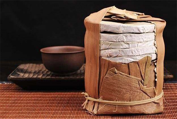 为什么普洱茶要用棉纸和笋壳来包装