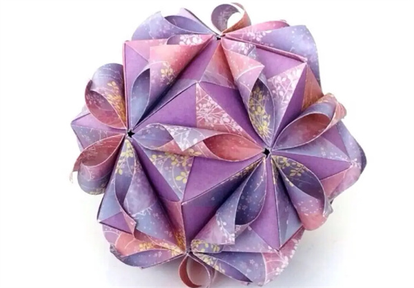 创意折纸花球作品 好看的纸花球图片欣赏