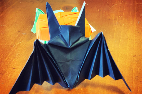 简单儿童折纸蝙蝠的折法