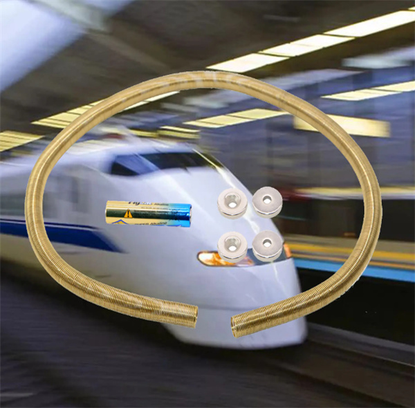 电池+磁铁+铜线圈 手工制作会跑动的小火车