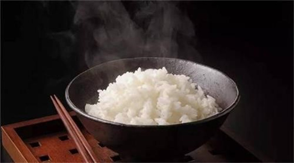 减脂能吃米饭吗 米饭适合减肥的时候吃吗