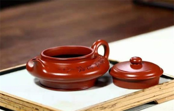 紫砂壶的智慧选择  了解不同规格壶的茶叶搭配之道