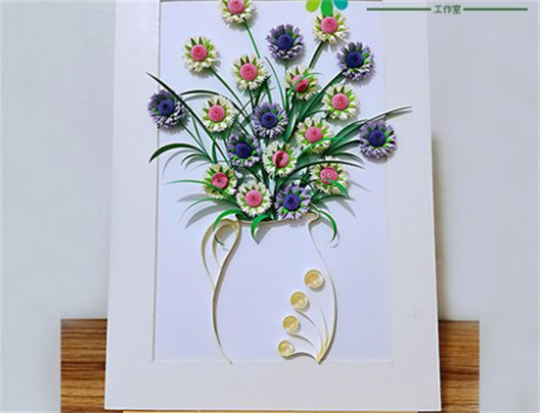 怎么衍纸小菊花的教程 做成漂亮的菊花装饰画