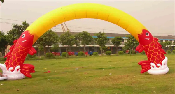 怎么用气球制作彩虹门 气球彩虹门做法图解