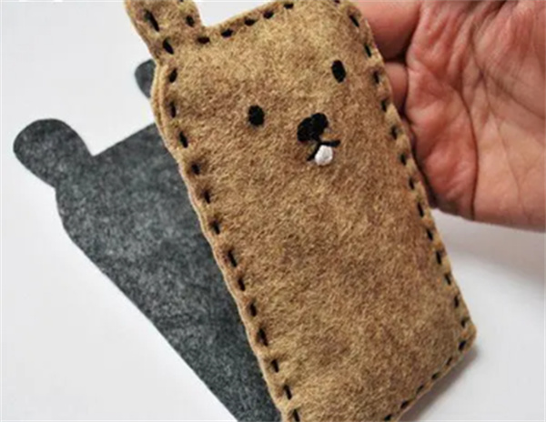 怎么做手机袋 皮革手工制作手机袋图解