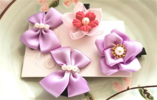 怎么制作缎带花朵发卡 缎带手工制作花朵发饰