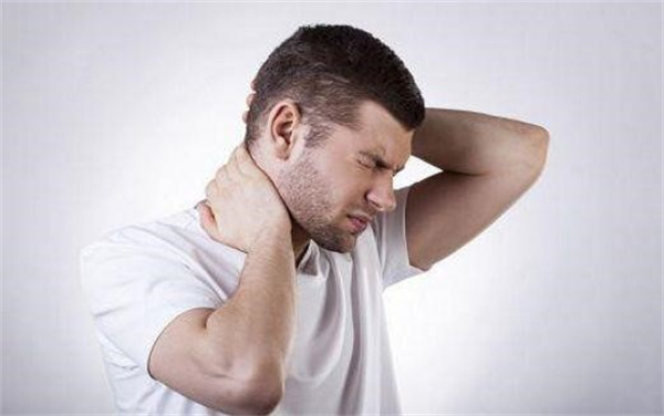 脖子疼怎么办身体出现问题的预警