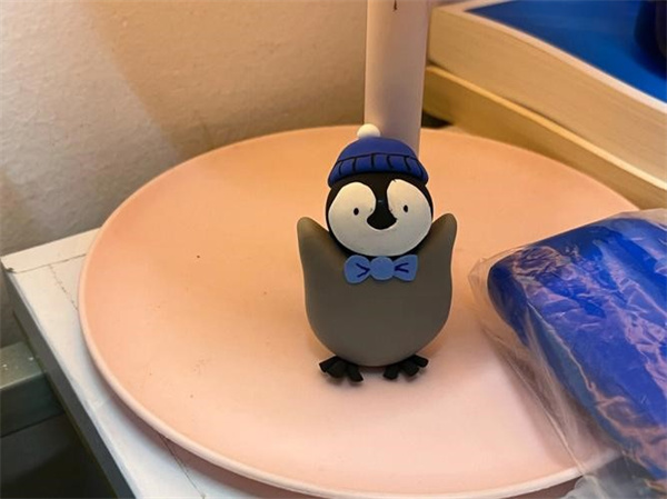 怎么做粘土小企鹅图解 超轻粘土制作企鹅教程