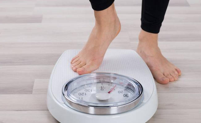 月瘦40斤减肥计划表分享教你如何有效瘦身的小技巧