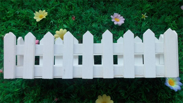 花盆木栅栏制作方法 雪糕棍栅栏花盆的做法