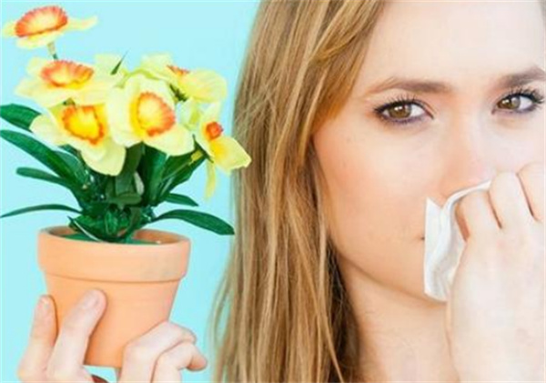 过敏性鼻炎在哪个季节容易复发 过敏性鼻炎在家严重在外缓解