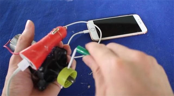 怎么做简易风力充电器 手机风力充电器DIY制作