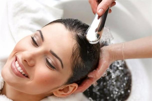 头发护理多久做一次比较好 头发护理可以频繁做吗