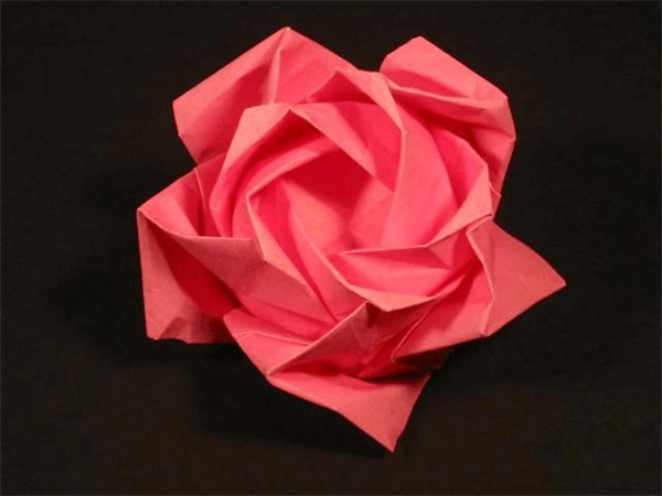 如何折纸立体玫瑰花 经典玫瑰花的手工折法