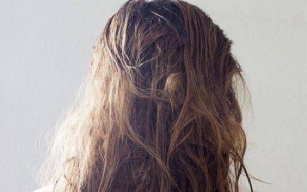 干性头发用什么洗发水比较好 干性头发可以用控油洗发水吗