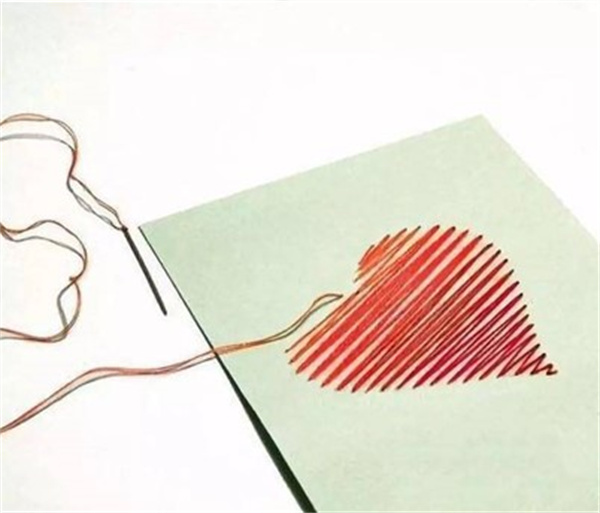 怎么用针线做爱心卡片 手缝爱心卡片手工制作