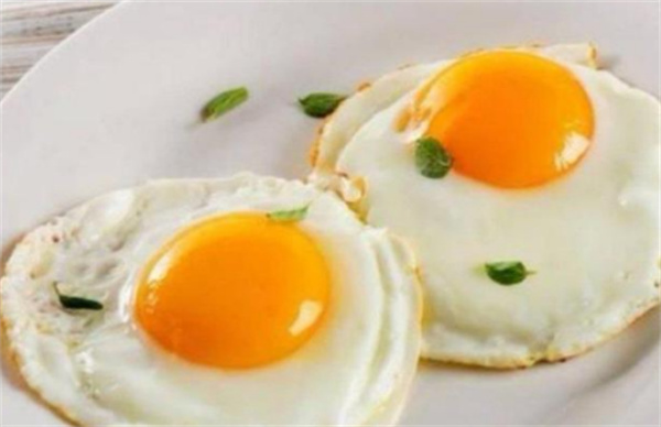 一个鸡蛋怎么做出七个煎蛋 爱吃煎蛋就看过来