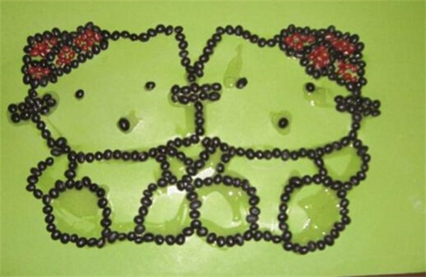 儿童豆贴画制作方法 豆子拼贴画怎么做教程