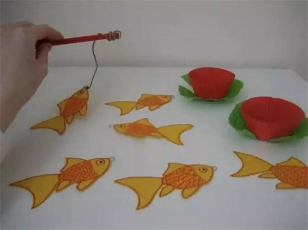 自制儿童钓鱼玩具方法 手工制作玩具渔具教程