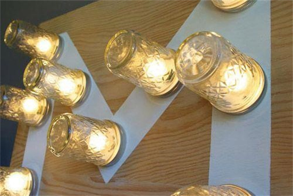 如何制作玻璃瓶灯罩 玻璃瓶DIY灯具的方法