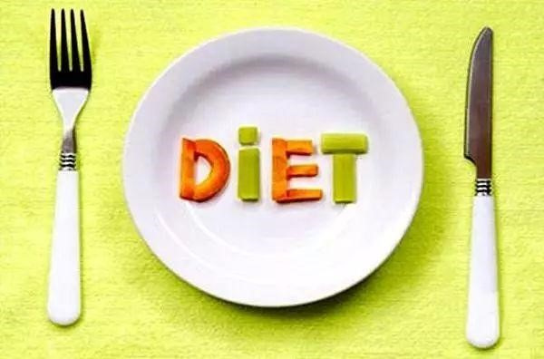 断食减肥减的是水吗 断食减肥第几天开始消耗脂肪
