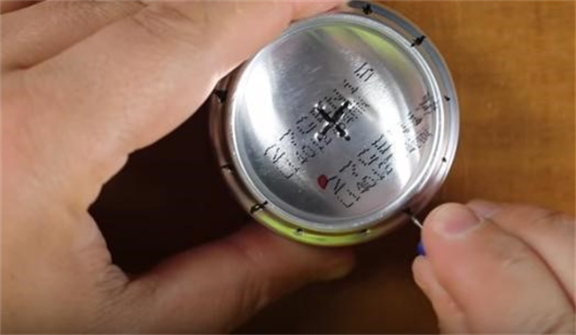 用易拉罐制作手表 个性易拉罐手表DIY