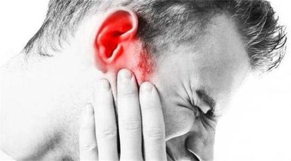 中耳炎流脓怎么办 中耳炎流脓发臭严重吗