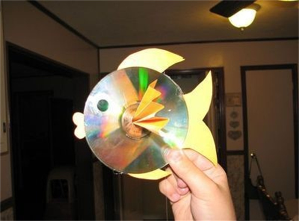 废CD光盘怎么变废为宝 CD手工制作精美小动物