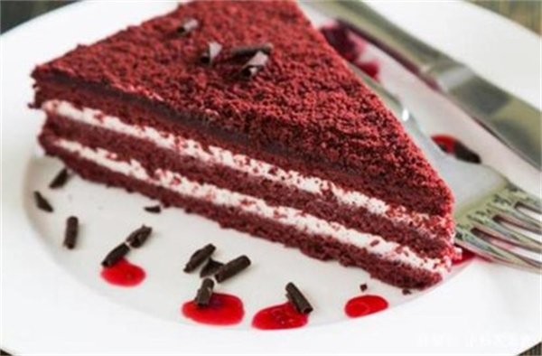 红丝绒夹心蛋糕