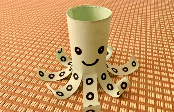一次性纸杯怎么做章鱼 幼儿园手工章鱼制作