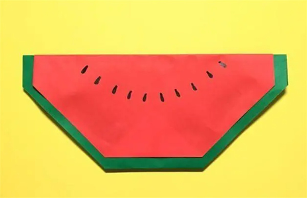 怎么简单折纸一片西瓜 幼儿手工西瓜的折法