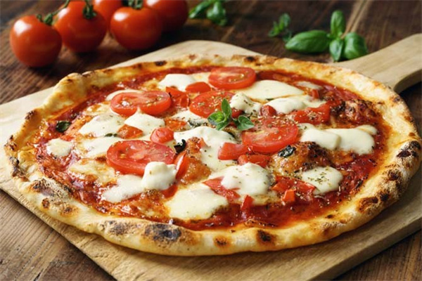 番茄奶酪披萨怎么做