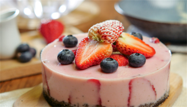 草莓酸奶慕斯怎么做