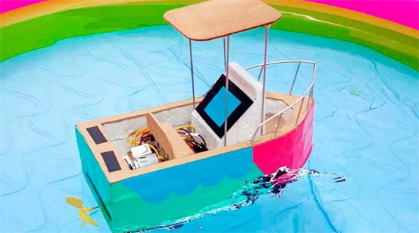 怎么做纸板船的方法 纸箱DIY制作载人船做法